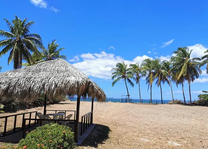 El Siete Palmas * Potrero (Guanacaste)