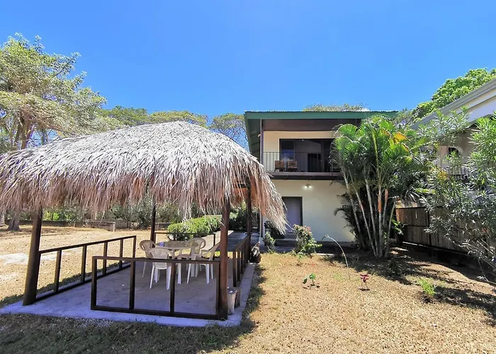 El Siete Palmas * Potrero (Guanacaste)